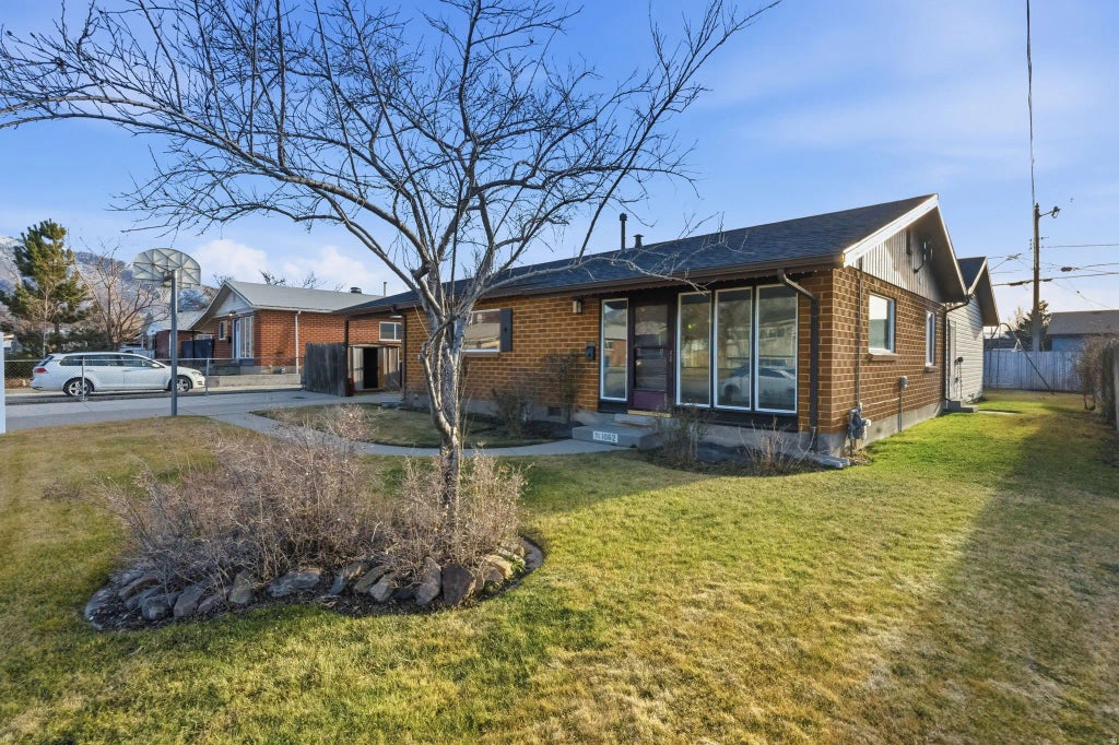 1062 E Diamond Way, Sandy