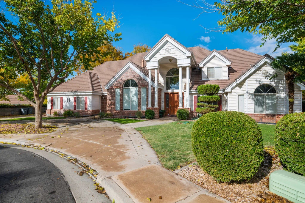 375 S 800 W, Hurricane