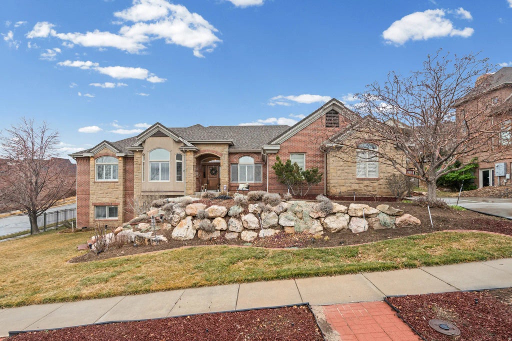 136 N Fairway Dr E, North Salt Lake