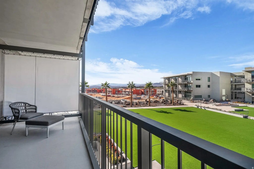 1500 E Black Desert Dr 45202, Ivins