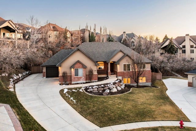 593 S Hidden Cir, North Salt Lake