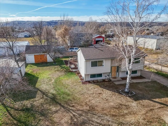 1593 E 6600 S, Uintah
