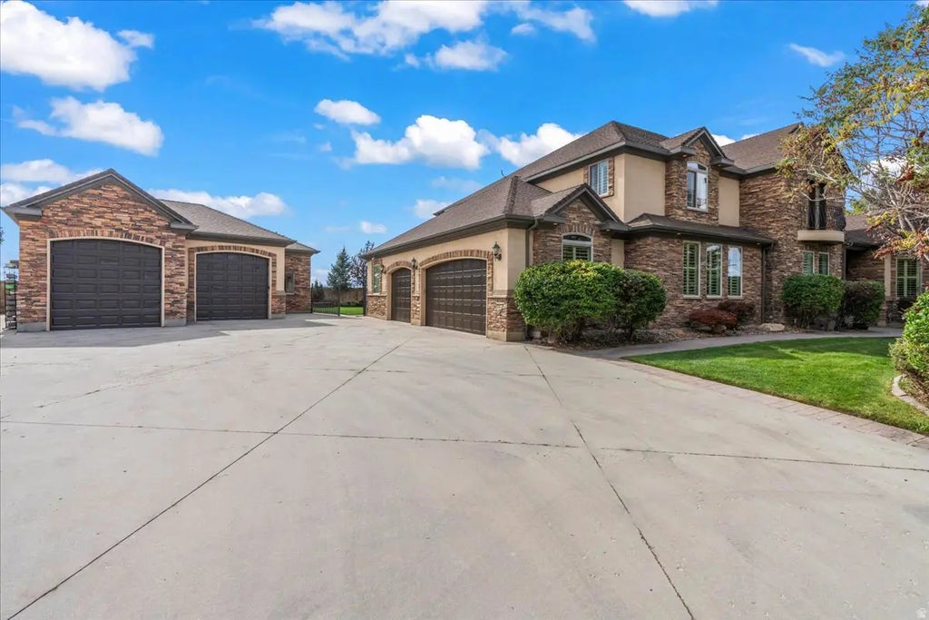 682 E Healey Blvd S, Alpine