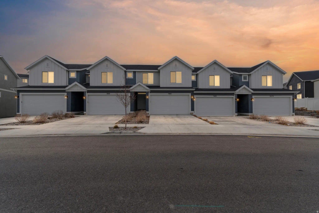 3684 S Alluvial Dr W, Magna