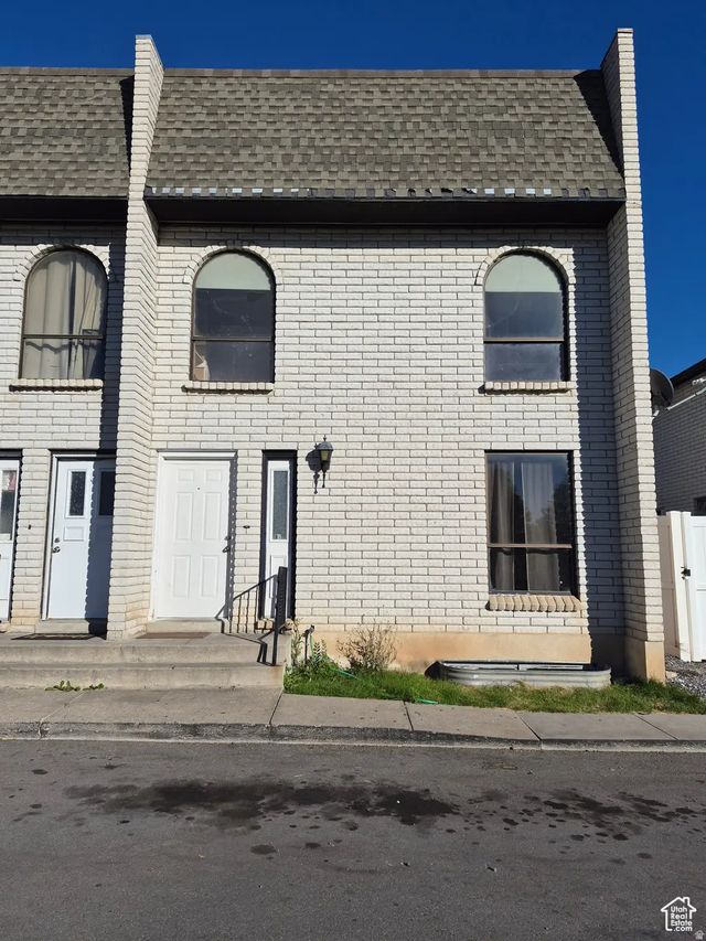 1554 S Monroe B-1, Ogden