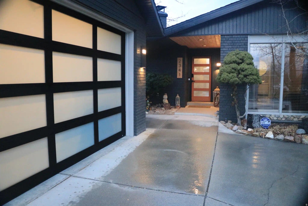 2341 E Neffs Ln S, Millcreek