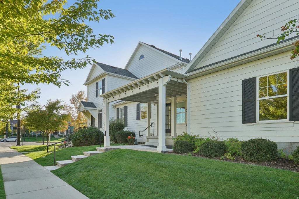 4438 W South Jordan Pkwy, South Jordan