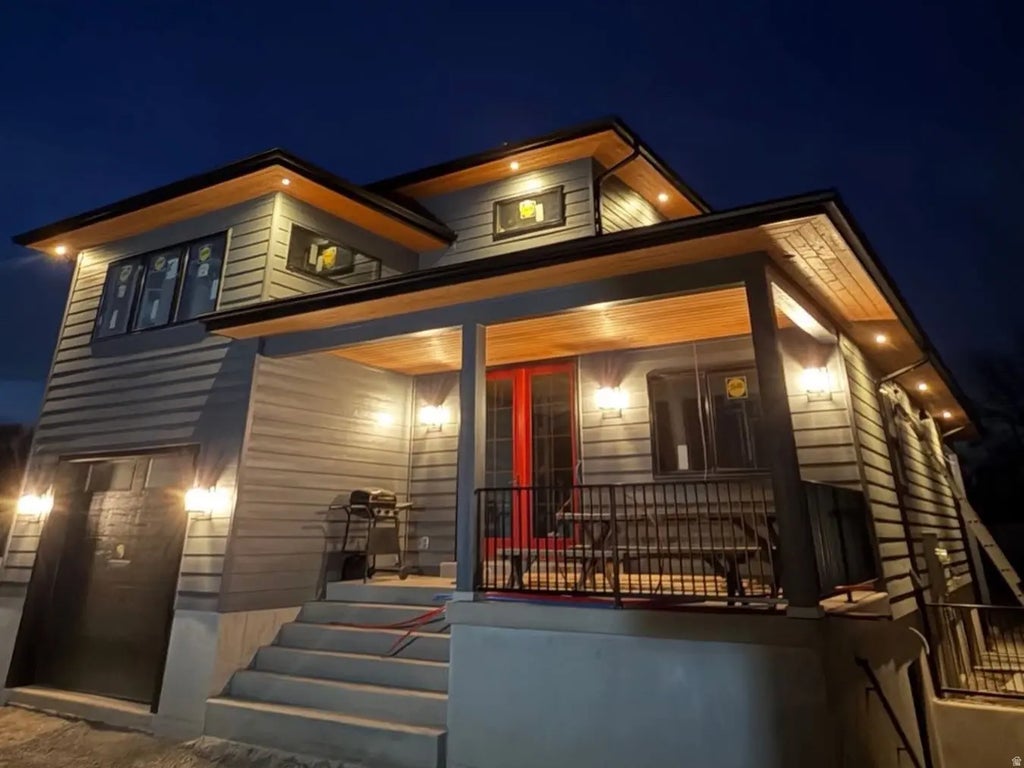 821 E Springview Dr S, Salt Lake City