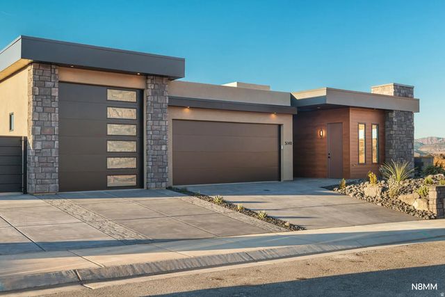 3140 Grand Staircase Rd, Hurricane