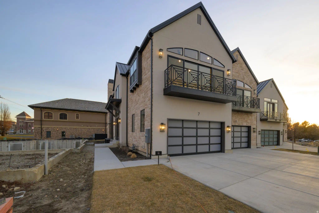 250 S Main St 7, Alpine