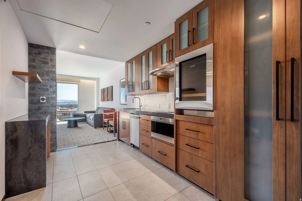 1500 E Black Desert Dr 43218, Ivins