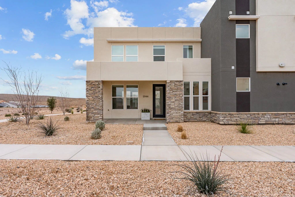 5944 S Cinder Cv, St. George