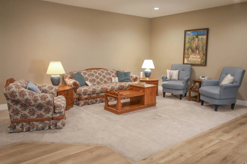 1225 E Wolf Hollow Ln 101, Holladay