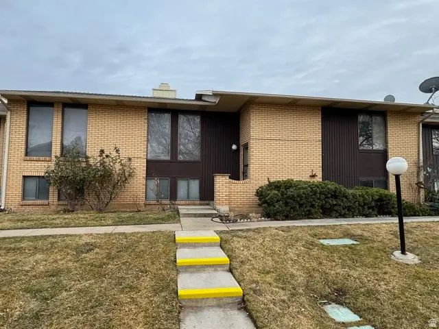 5505 S 1025 E, South Ogden