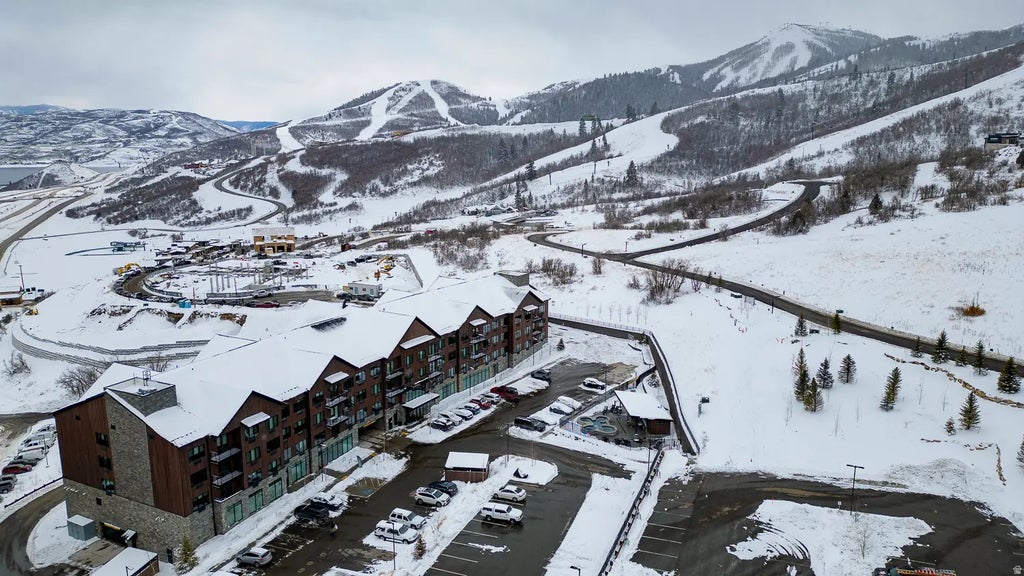2303 Deer Hollow Rd 1218, Park City