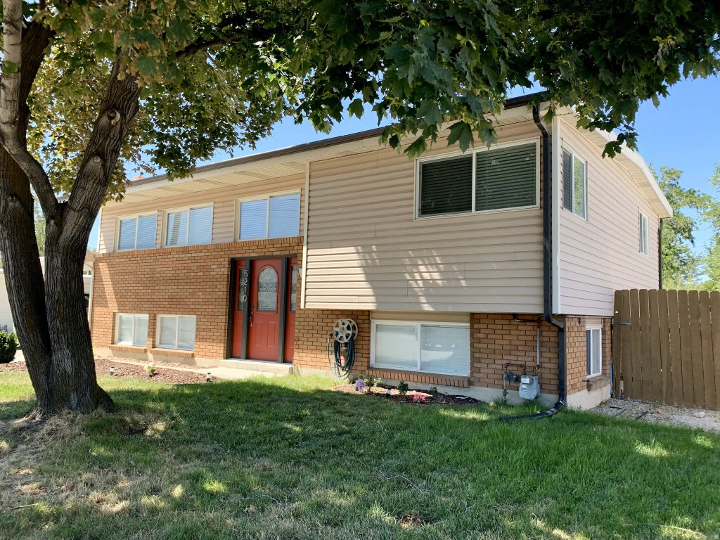 5210 S 900 St E, Murray