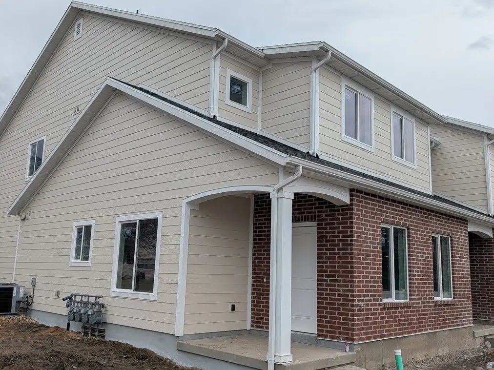 781 N Pheasantbrook Dr, Centerville