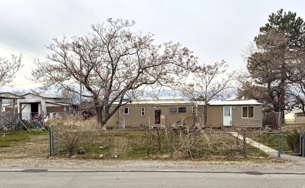 67 N 1000 W, Tooele