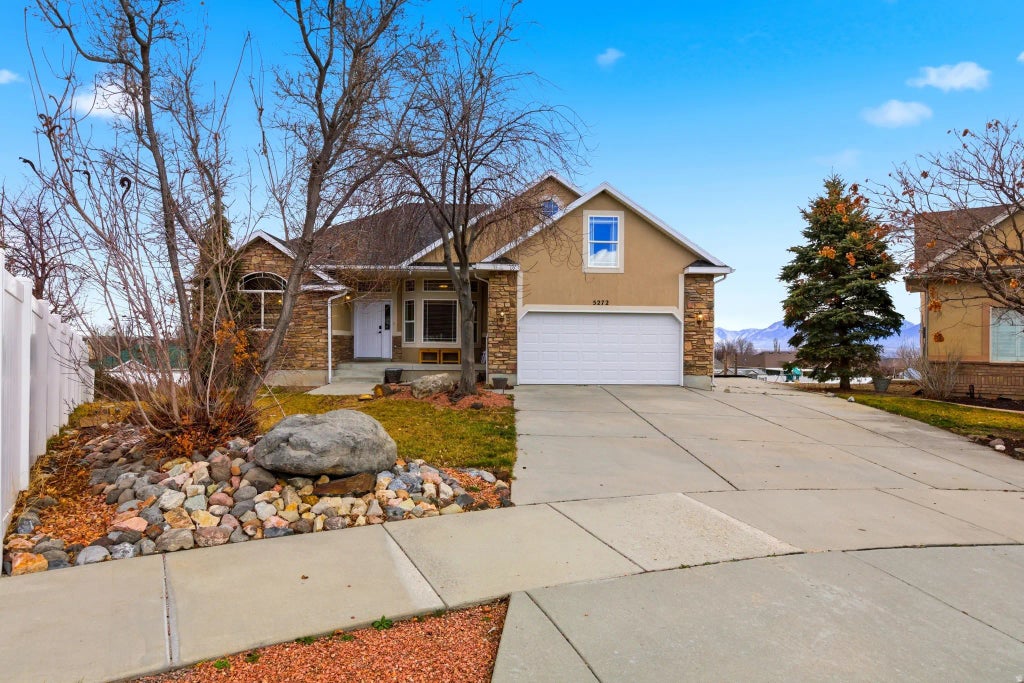 5272 W Sun Bloom Cir, Herriman