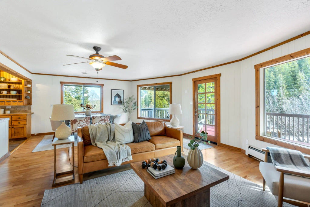 4958 Ponderosa Ct, Summit Park