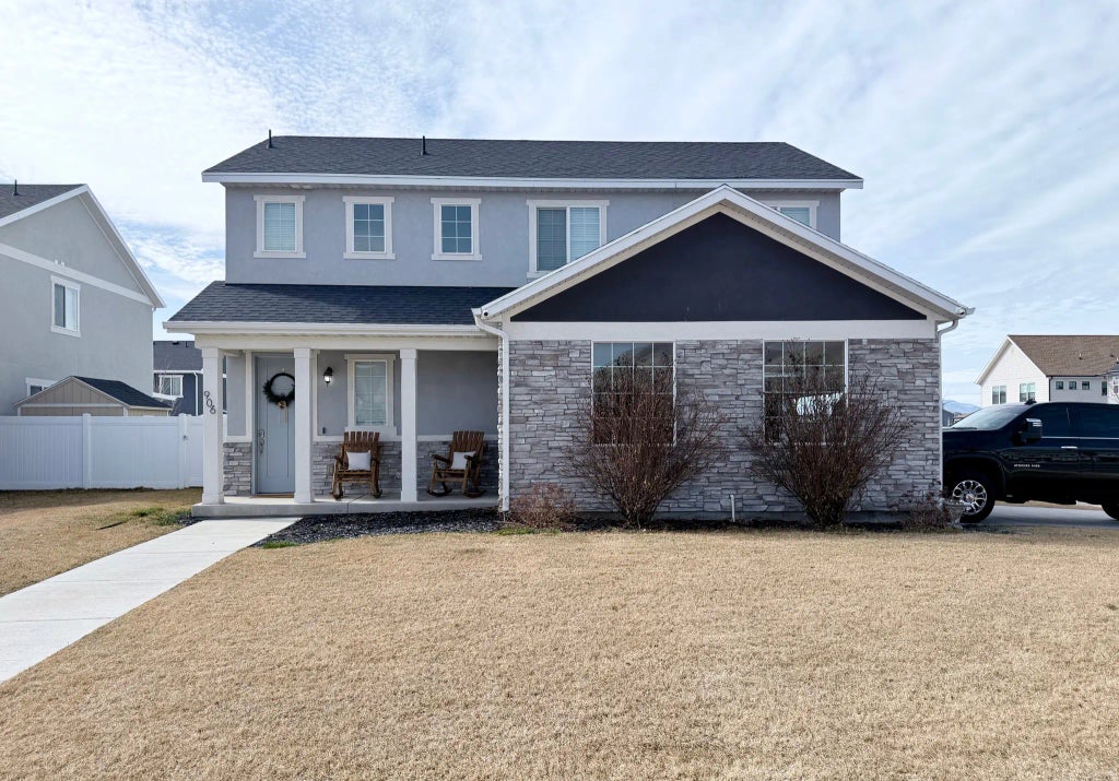 906 S 750 W, Springville