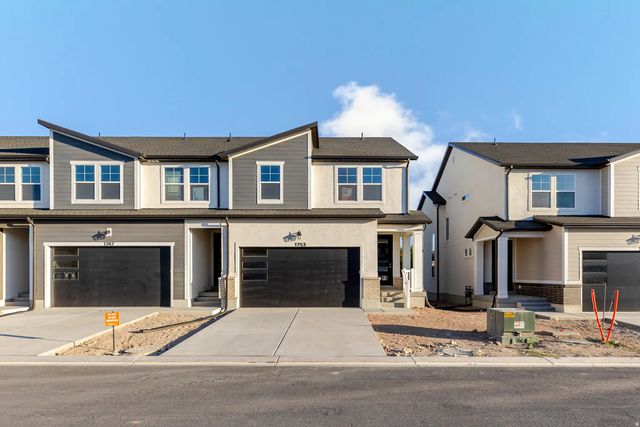 1753 W Jadeite Ln 113, West Valley City