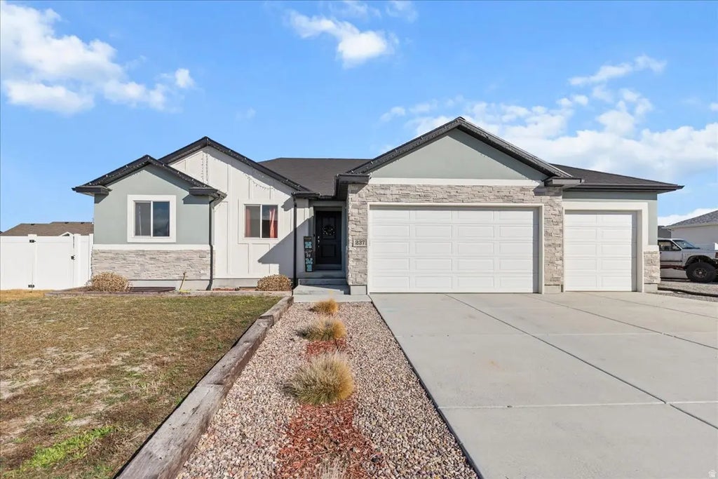 237 S Jodi Ln, Grantsville