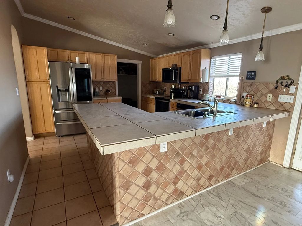 160 N 4900 W, Roosevelt