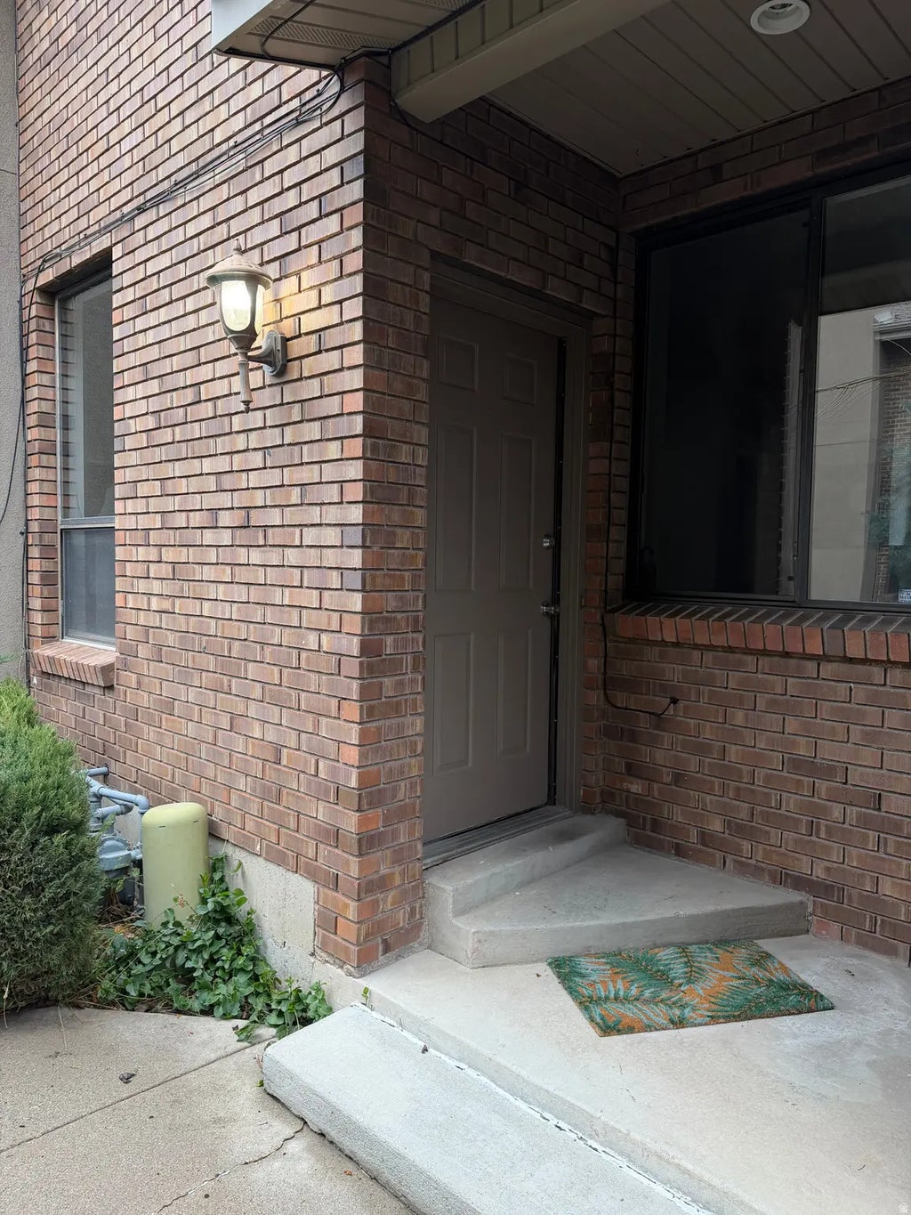 8722 S Oakwood Park Cir, Sandy