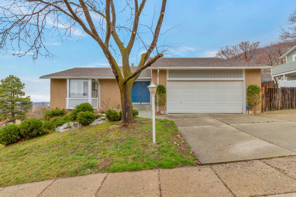 359 E 700 S, Farmington