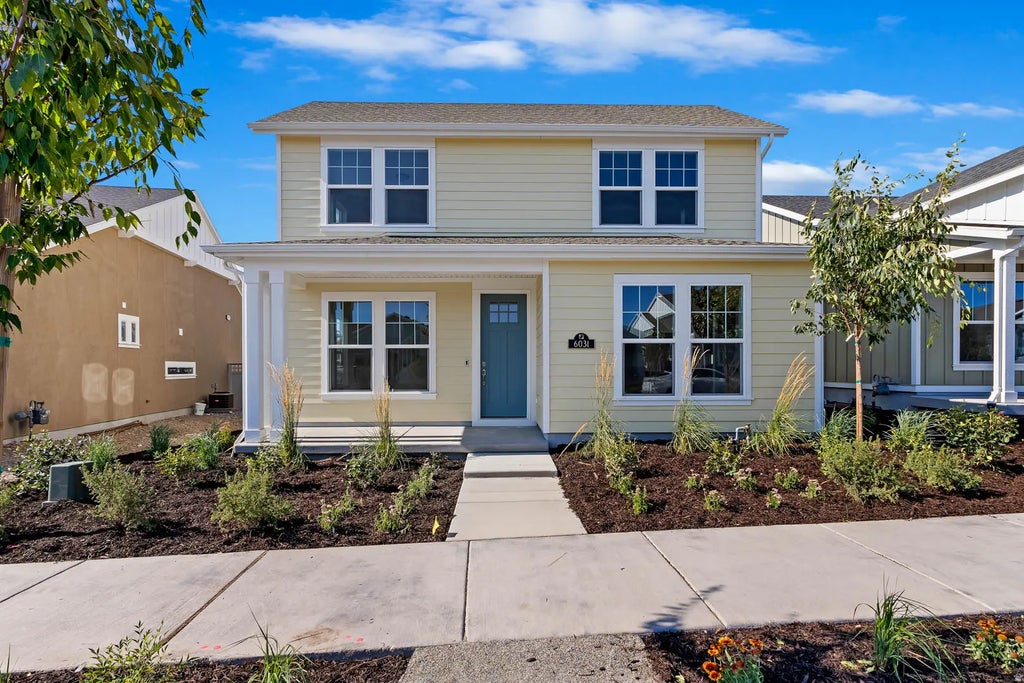 6148 W Sparrow Dr, South Jordan