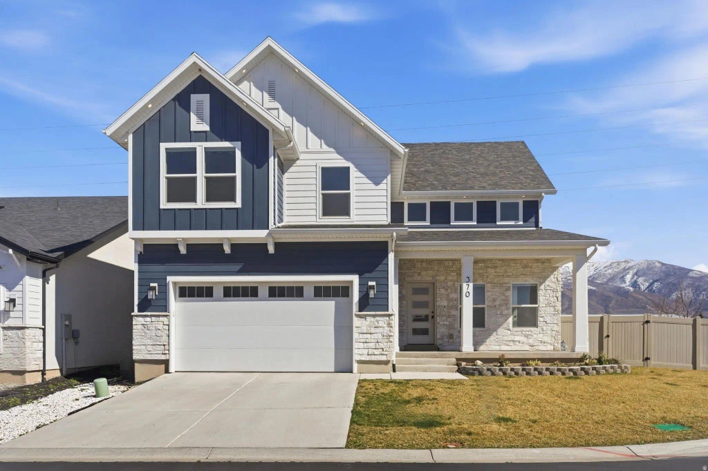 370 W Parkway Dr, Kaysville