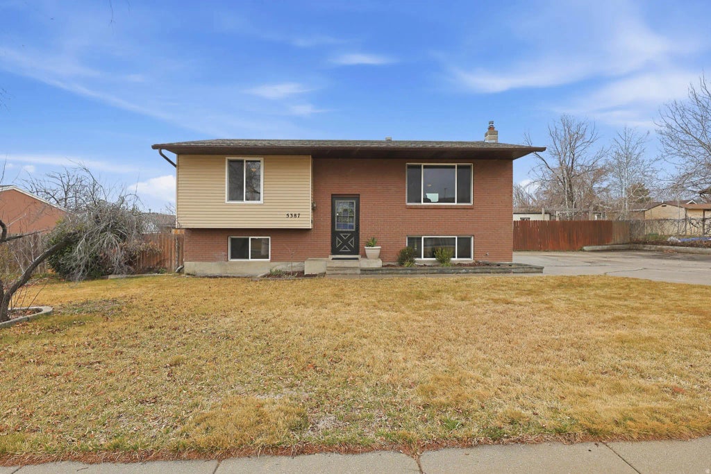 5387 W Northlilac Ave, West Jordan