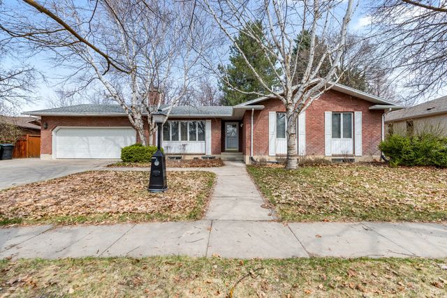 1535 E 1385 N, Logan