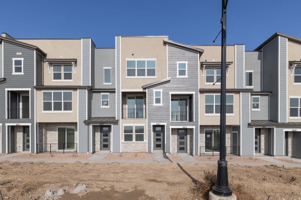 6817 W Heart Rock Ln S 292, Herriman