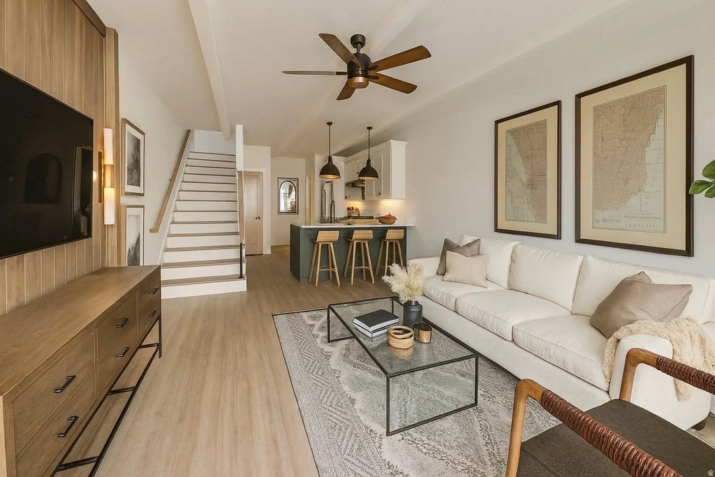 11321 S Lake Run Rd 111, South Jordan