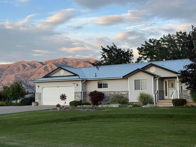 7419 S 400 W, Paradise
