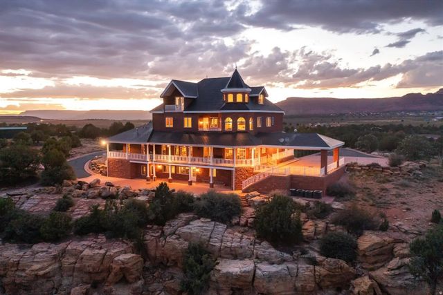 5615 E Eight Mile Gap Rd, Kanab