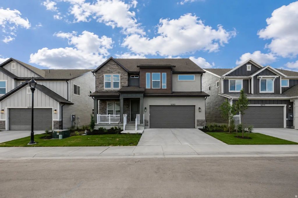 12763 S Capitol Gorge Dr 136, Herriman