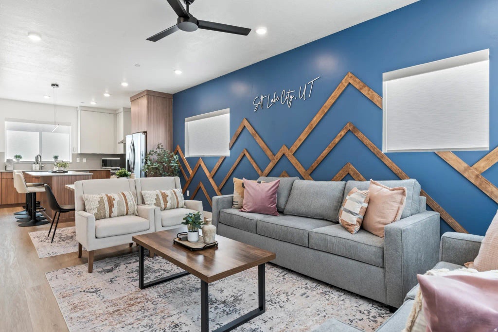 765 N 400 W 103, Salt Lake City