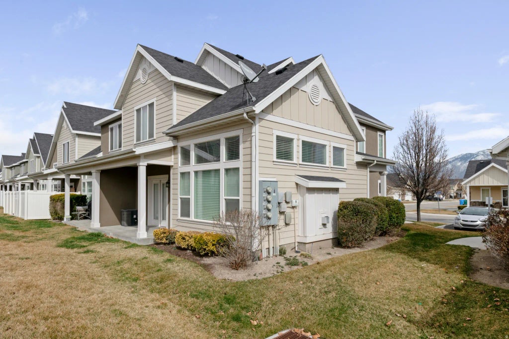 12702 S City Heights Dr W 158, Riverton