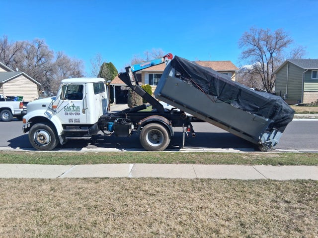 400 W Universal Cir, Sandy