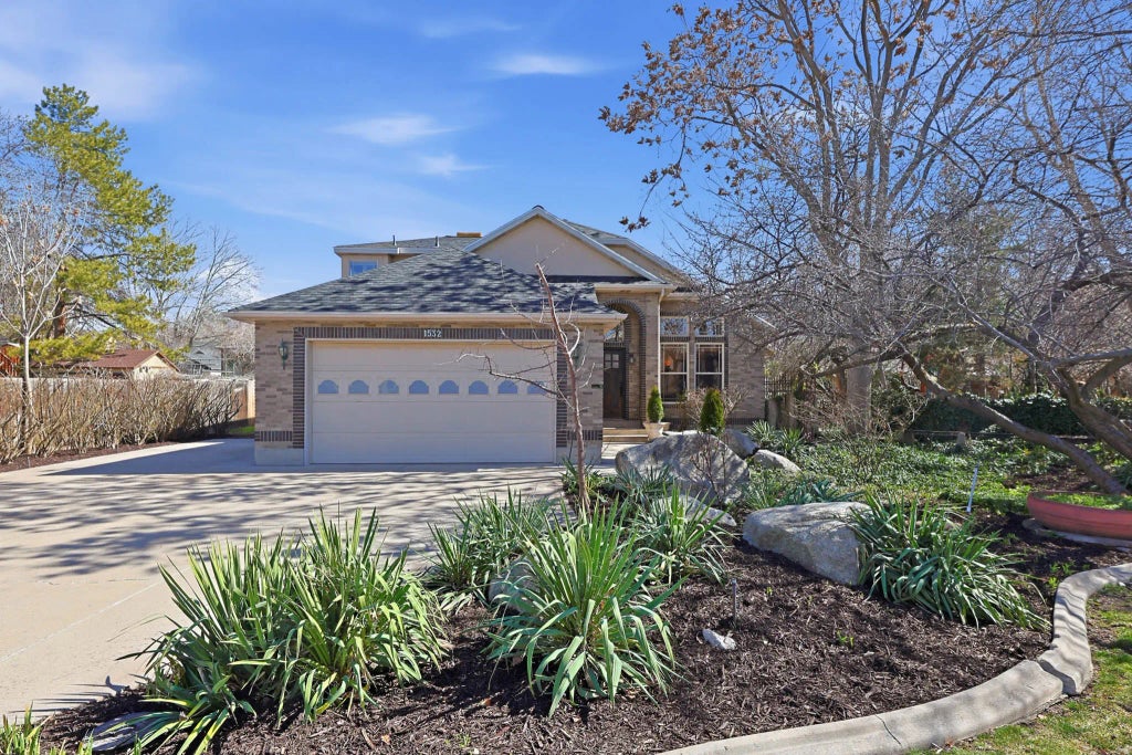 1532 E Saint Marks Ct, Millcreek