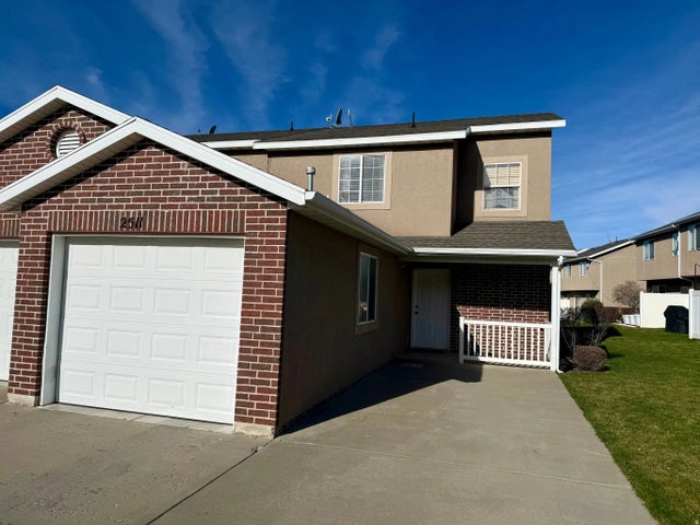 2511 N Charleston Ave, Harrisville