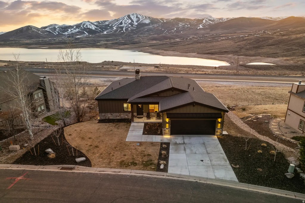 12245 Ross Dr, Kamas