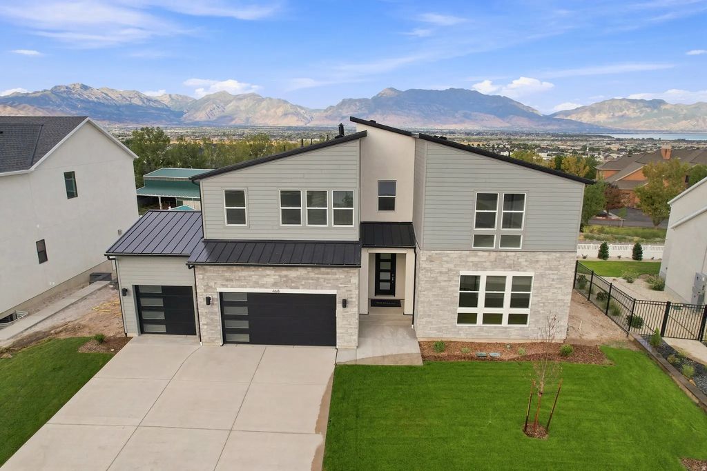 468 N Pinnacle Ln 4, Saratoga Springs