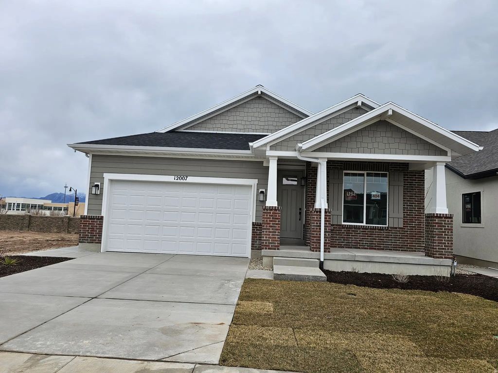 12007 S Snake River Dr S 404, Herriman
