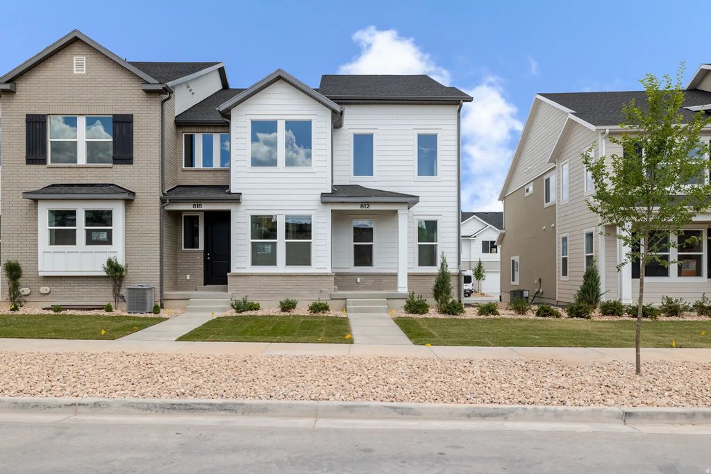 812 N Banner Dr 658, Saratoga Springs
