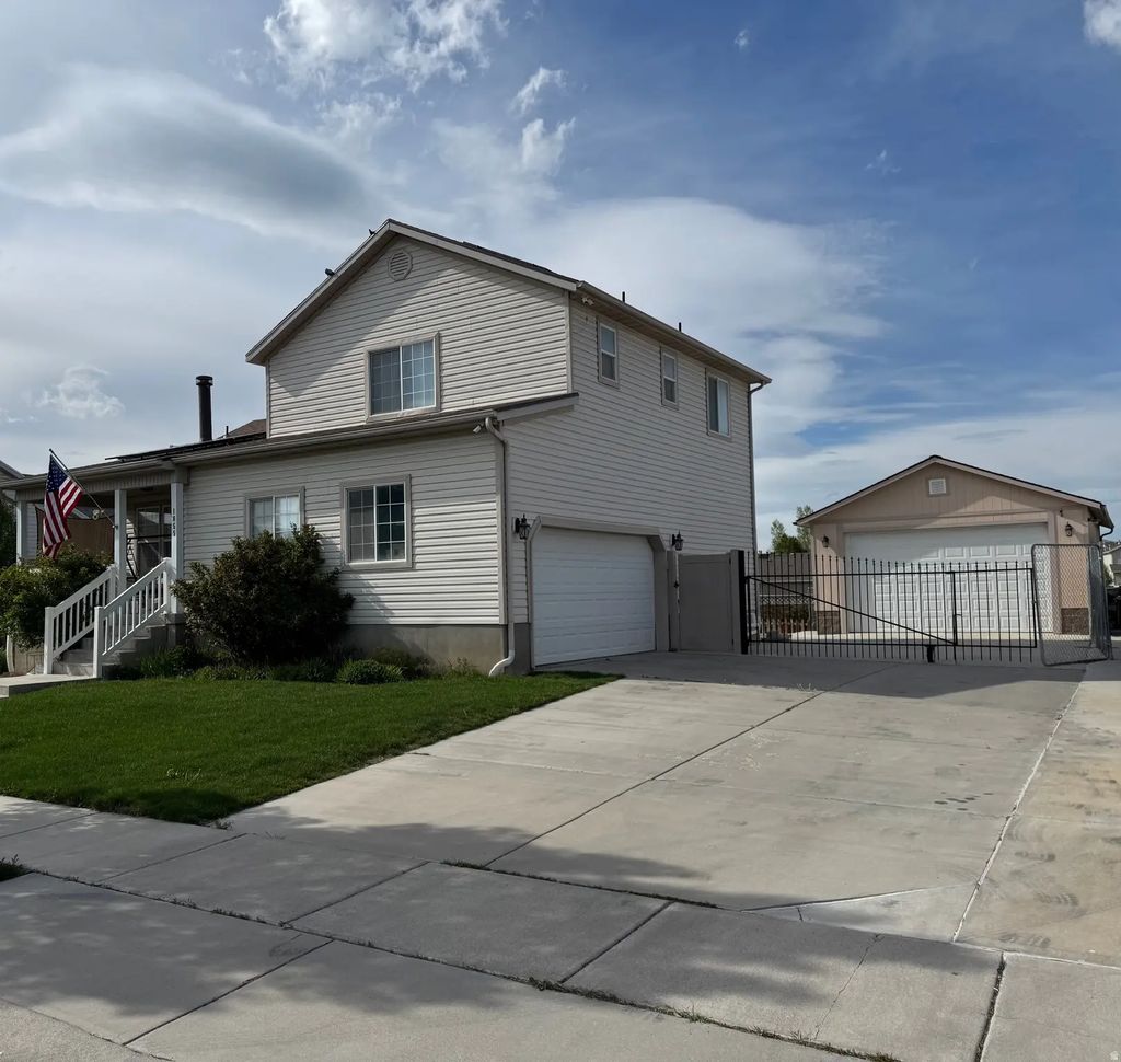 1855 E Boulder St, Eagle Mountain