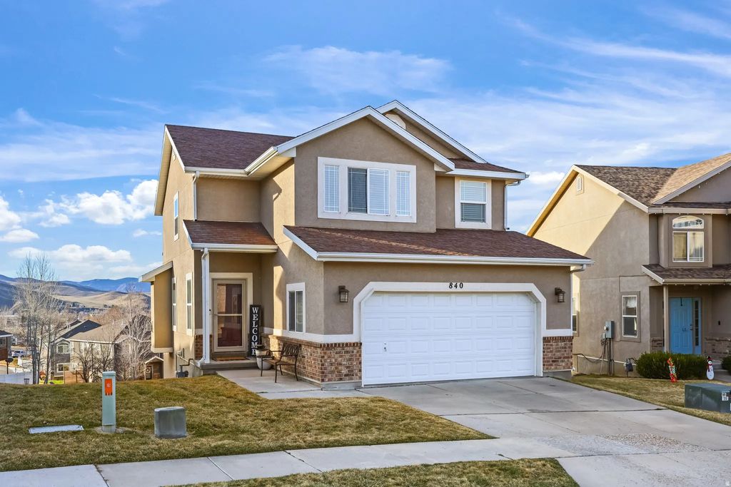 840 N Great View Dr E, Morgan